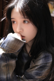 《骄阳似我》
